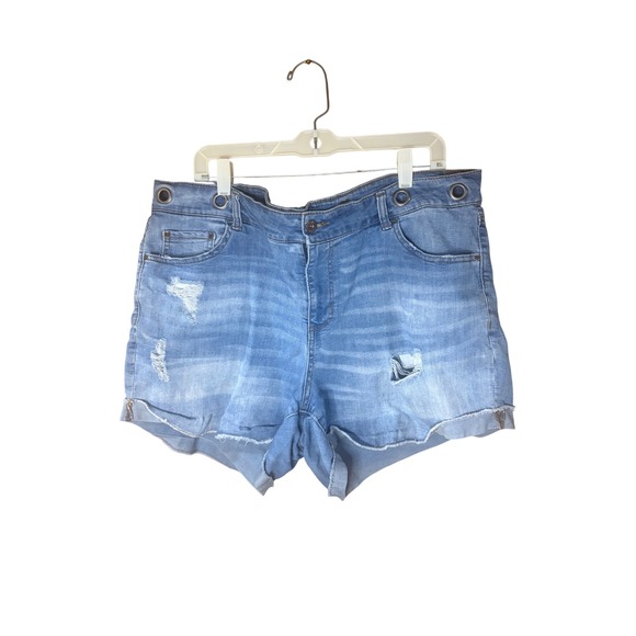 True Craft Pants - True Craft Womens Distressed Denim Shorts Light Wash Grommet Waist Size 20